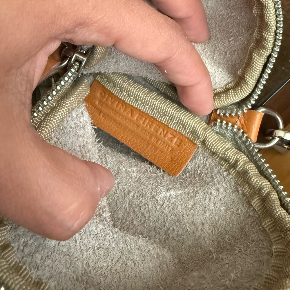 Davina Firenze Mint Green Cellphone Crossbody - Picture 5 of 5
